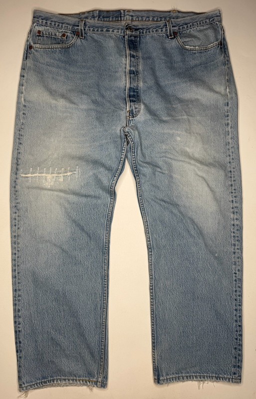 Vintage Levi’s 501 Straight Leg Made In USA Denim Jeans | 45 x 30*