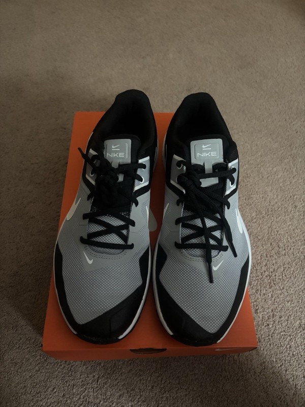 Nike Varsity Compete Sneakers CJ0813-003 Men Size US 11 Gray Training Shoe
