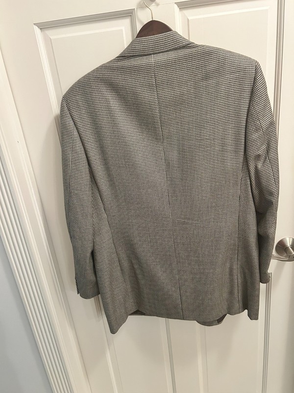 Men's Canali 2 Button Sports Coat Size 40R in Gray Hounds Tooth gallery