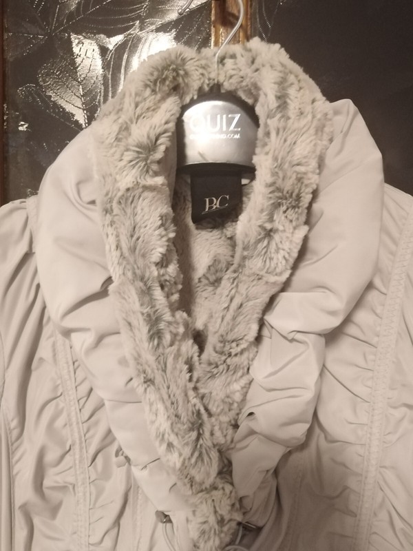 Women's Quilted Long Coat Overcoat Uk 8 Detachable Faux Fur Collar Light Grey gallery