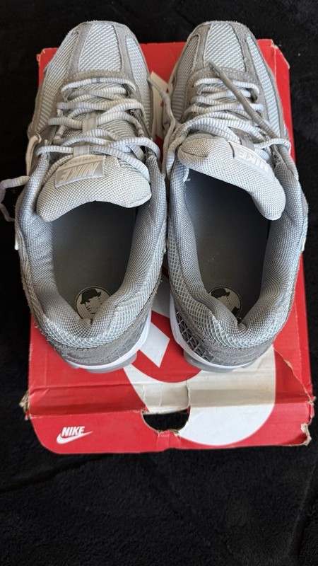 Nike Zoom Vomero 5 Cool Grey/ White-Wolf Grey Size 11 gallery