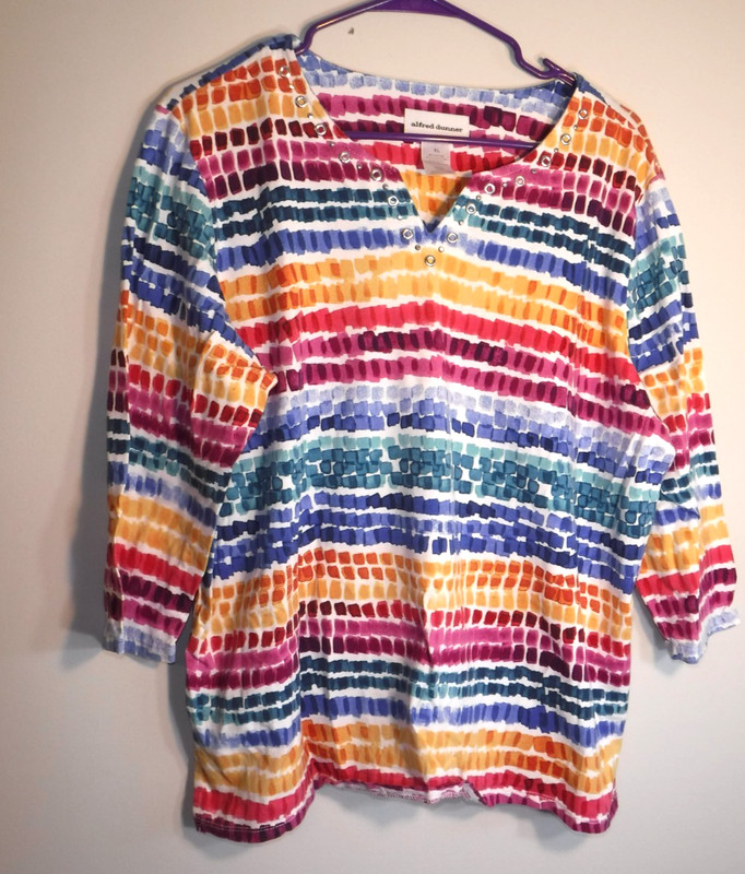 Alfred Dunner XL 3/4 Sleeve rhinestone V-Neck Top Rainbow Stripe Blouse Womens
