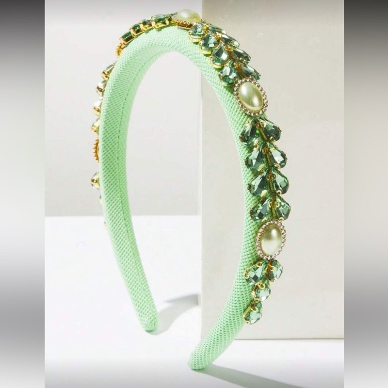 Elegant Green Embellished Headband
