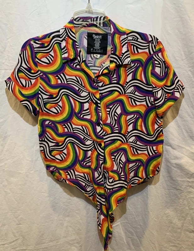 Spencer’s Wavy Rainbow Tie Front Button Up Short Sleeve Shirt – Size Medium