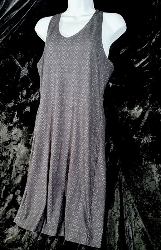 Kyodan Freedom Trail Athletic Dress Built-In Bra Charcoal Size M Medium EUC gallery