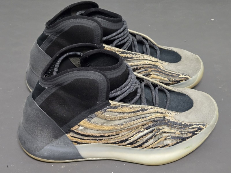 Adidas Yeezy Size 11 Quantum Mens Basketball Shoes Amber GX1331