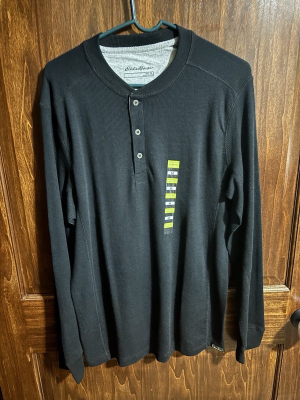 Eddie Bauer Men’s 1/4 Button-Up Long Sleeve Black – Medium 60% Cotton: 40% Poly