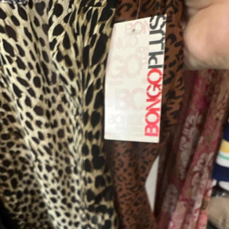 Bongo Plus Women Plus 3X Multicolor Animal Print Sheer Chiffon Button-Up gallery