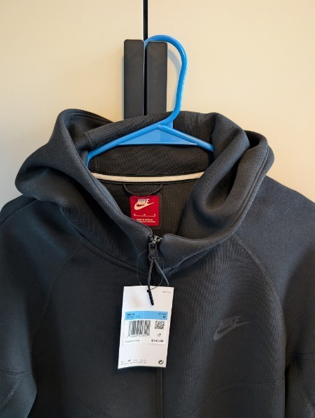 Nike Sportswear Tech Fleece Windrunner FB7921-010 - Size M *NEW w/ Tag* gallery