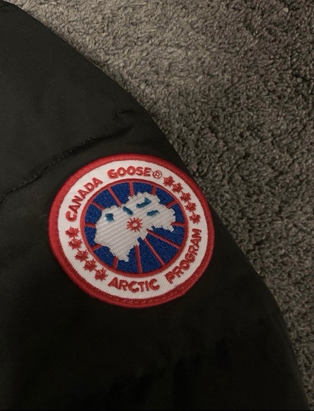 NEW | Canada Goose Wymdham Parka | XXL - Excellent Condition! gallery