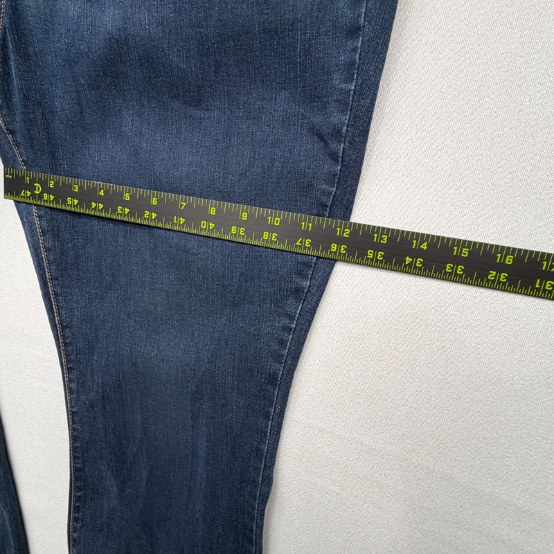Levi Strauss Signature Gold 20S Mid Rise Bootcut Women's Jeans 35x30 gallery