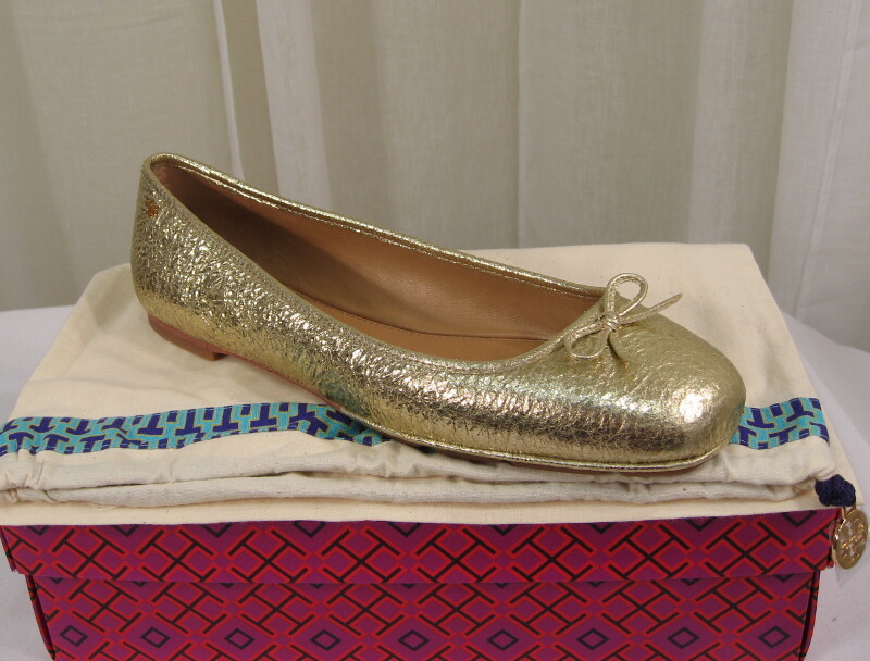NIB TORY BURCH Laila 2 Bow Driver Ballet Flat US 8.5 Spark Gold Crinkle Leather gallery