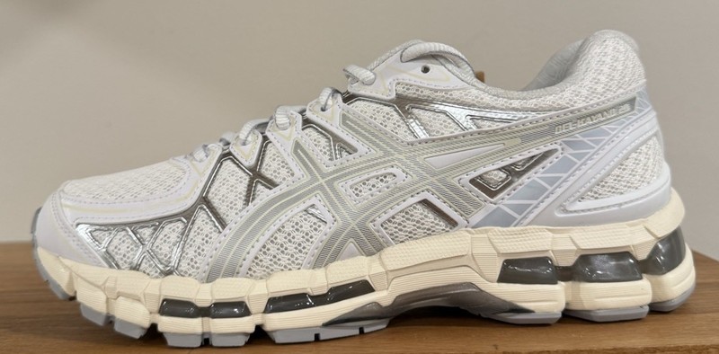 Asics Sportstyle Gel-Kayano 20 White Pure Silver Running Men Size 6 1203A388-100