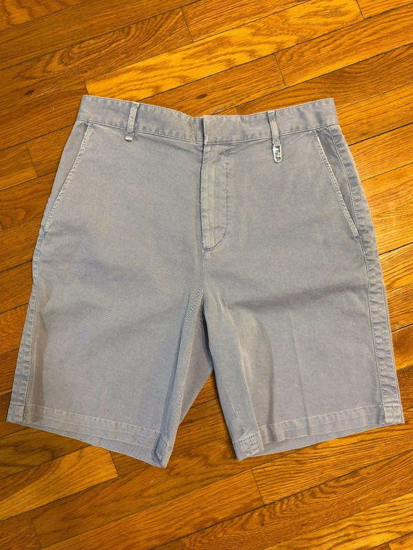 Fendi Bermuda Denim Shorts / Men Regular Fit, Size US 32 = EU 48.