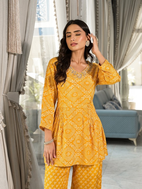 Yellow Digital Print Gota Work Pure Muslin Co-Ord Set for Women, Wedding Wear gallery