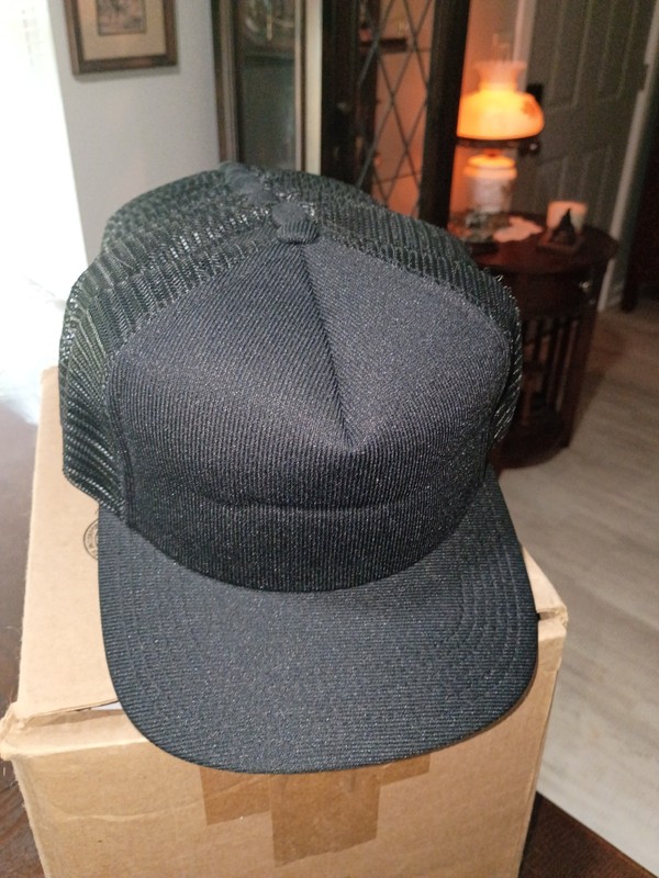 Trucker Hats / Lot of twelve (12 Hats) Blank Mesh Made In USA! SOLD AS IS-!