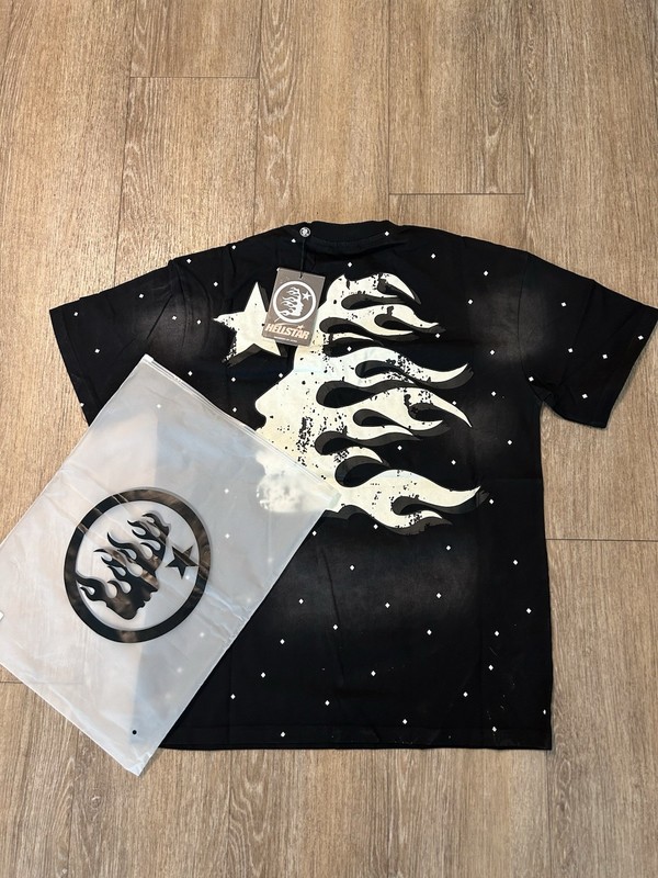Hellstar Path to Paradise Men's M Black Crew Neck Short Sleeve Graphic Tee gallery