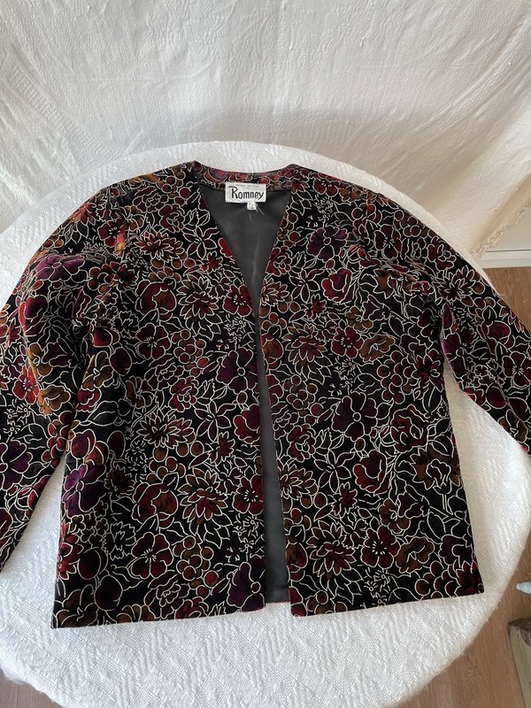 Romney Vintage Velvet Jacket Size 16 Floral Pattern Open Blazer Michael Welford