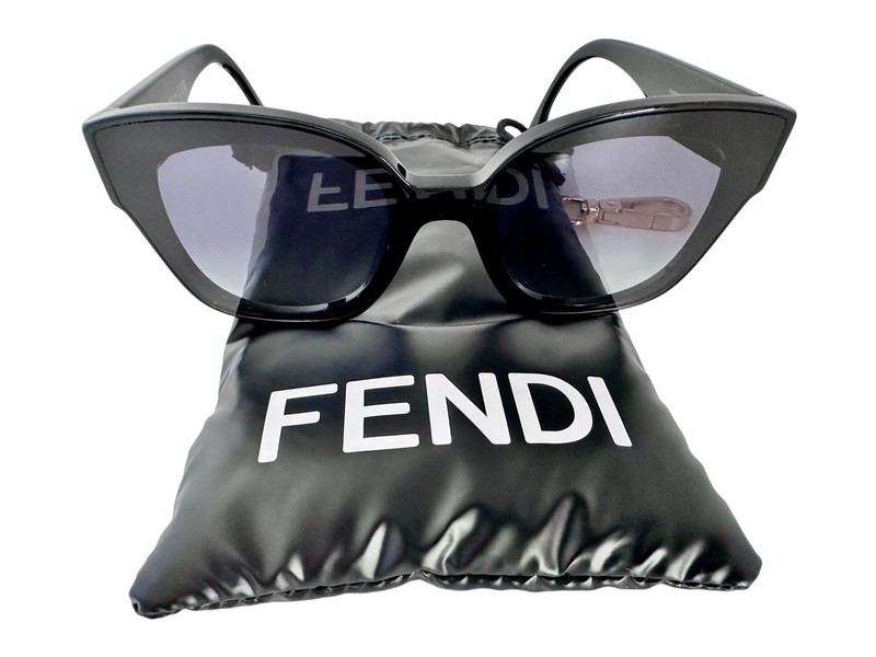 Fendi Sunglasses Eyeglasses Black Monogram Logo Plastic Case Women’s