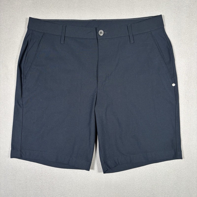 Vuori Meta Shorts Men’s 34 Ink Navy Blue 8” Inseam Stretch Polyester #V379