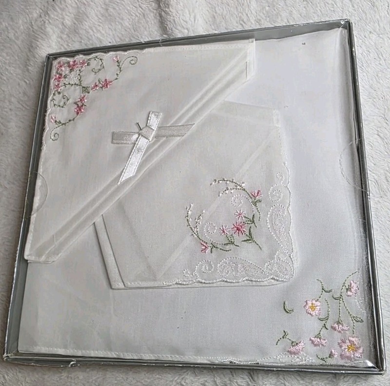 2 Boxed Sets Ladies Handkerchiefs 100% Cotton 28x28cm Bridal Floral NOS