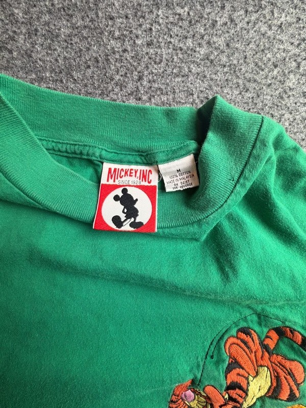 Vintage 90s Mickey Inc Winnie the Pooh and Tigger Embroidered Green Pocket Tee gallery