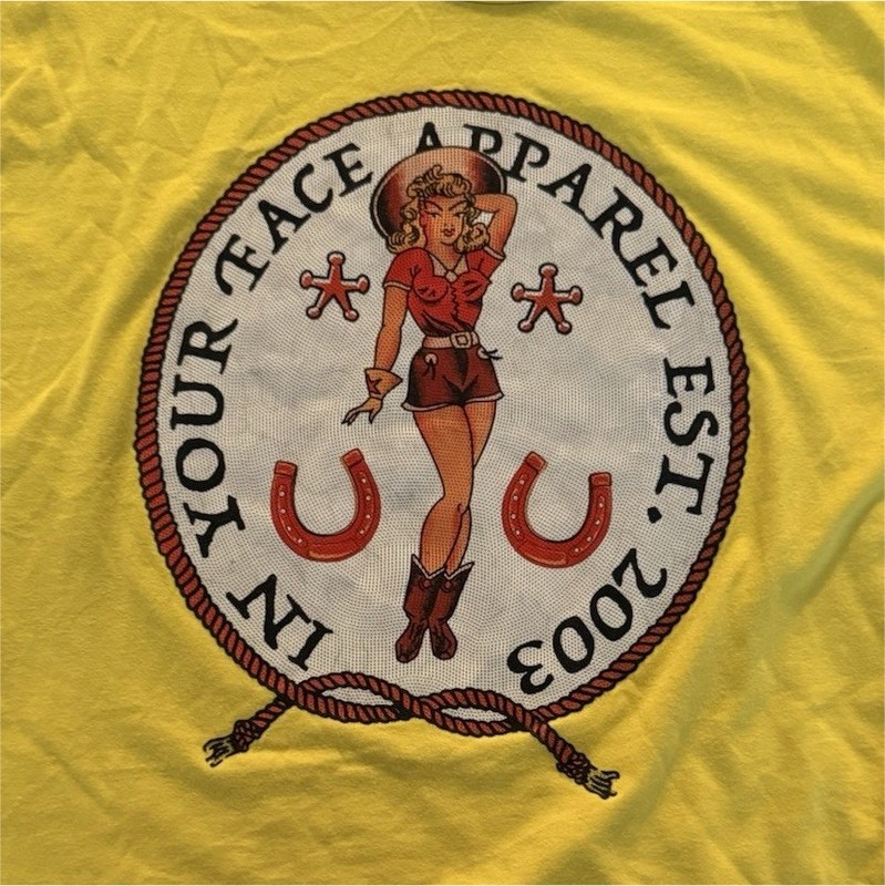 Vintage In Your Face Apparel Men’s Yellow Cowgirl Graphic Crew Neck T-Shirt L