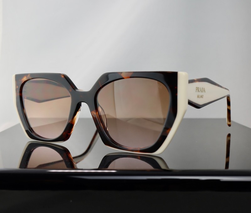 Prada PR15WS Tortoise/ Brown Lens Square Sunglasses 100% UV