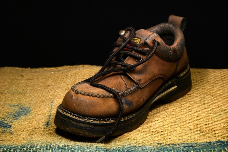 Boot-Fix Glue BLACK: Professional Grade Shoe Repair Glue For All Footwear gallery