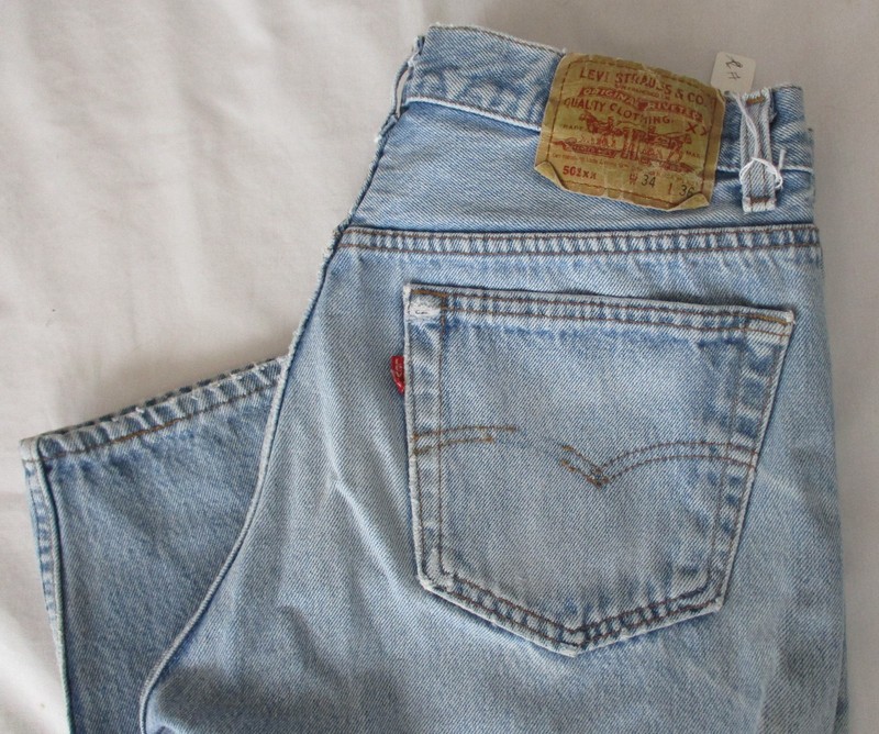 VTG Levi’s 501 xx 34/36 Distressed Button Fly Jeans 90’s-Made in USA-see below