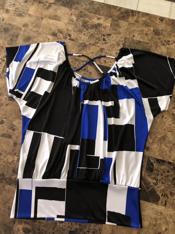 Woman Blouse L Iz Buyer California gallery