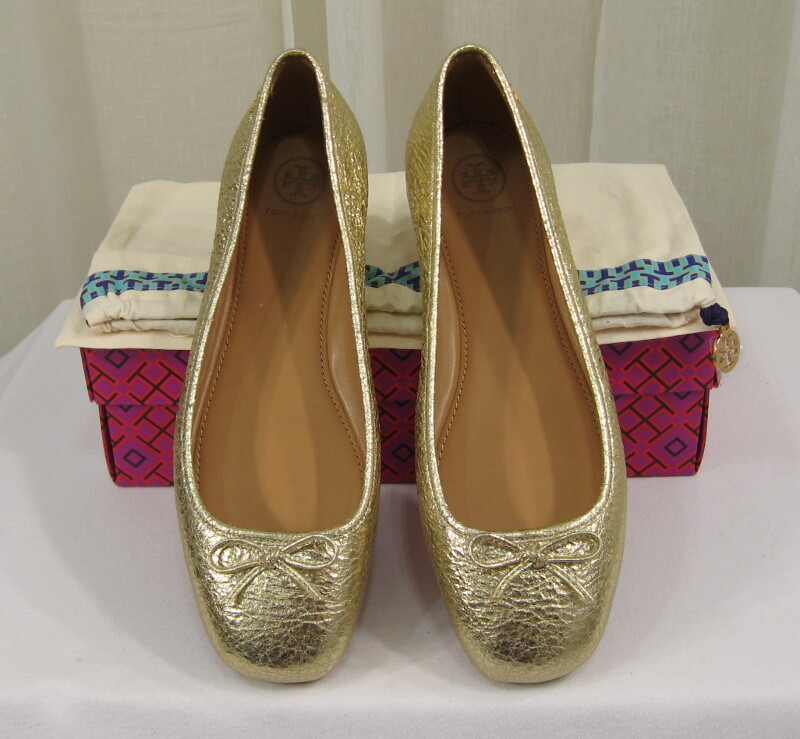 NIB TORY BURCH Laila 2 Bow Driver Ballet Flat US 8.5 Spark Gold Crinkle Leather gallery