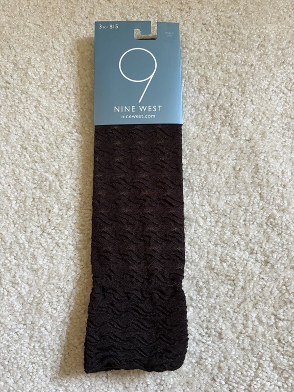 Nine West brown knee-high socks with textured wavy pattern NWT #kneehigh