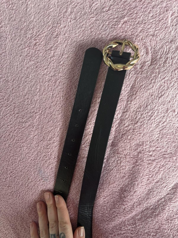 Black Wide Belt with Gold-Tone Chain Buckle