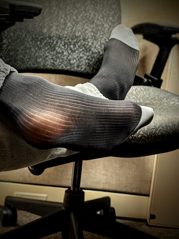Men’s Ultra-Thin Sheer Socks, Black + Grey/Silver Toes, narrow ribbing, One Size