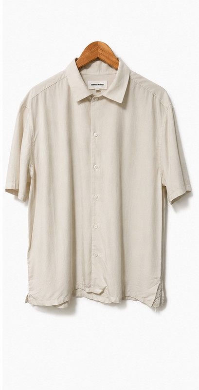 Common Market Men’s Off White Short Sleeve Button Up Shirt Size Large Minimalist