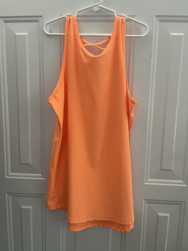 Lot Of 2 DSG Purple And Orange Girls XL Tank Tops Barely Worn gallery