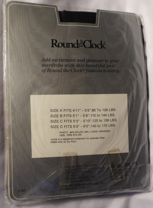 NOS NIP Vtg Round the Clock Sheer Leg Sandaltoe PANTYHOSE Black Style 157 Size C gallery