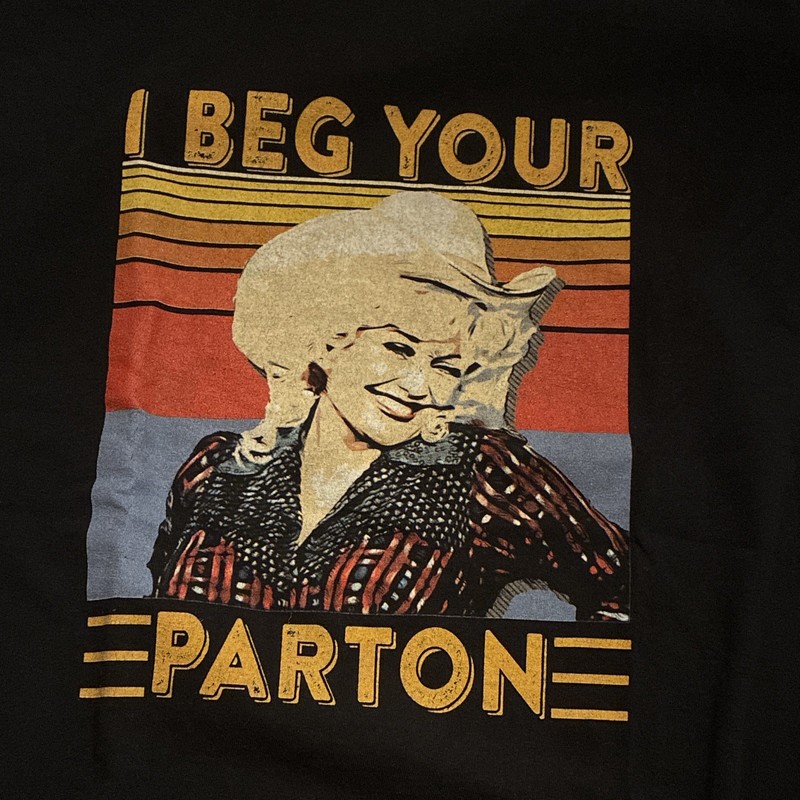Gildan Heavy Cotton Men’s Black Dolly Parton Graphic Crew Neck Tee Size L