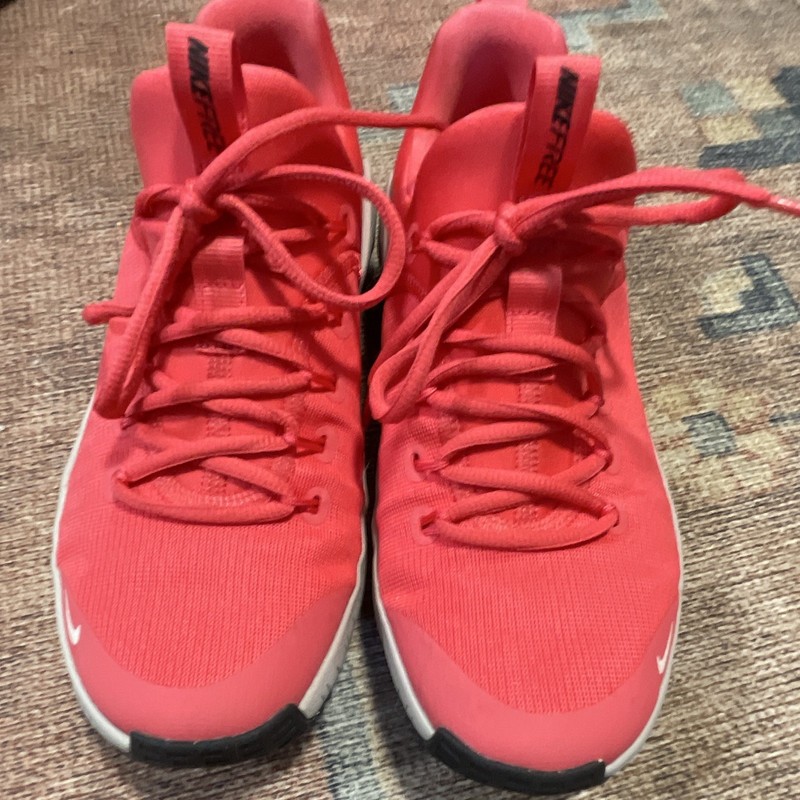 Nike Metcon Women’s Pink Low Top Lace Up Sneakers