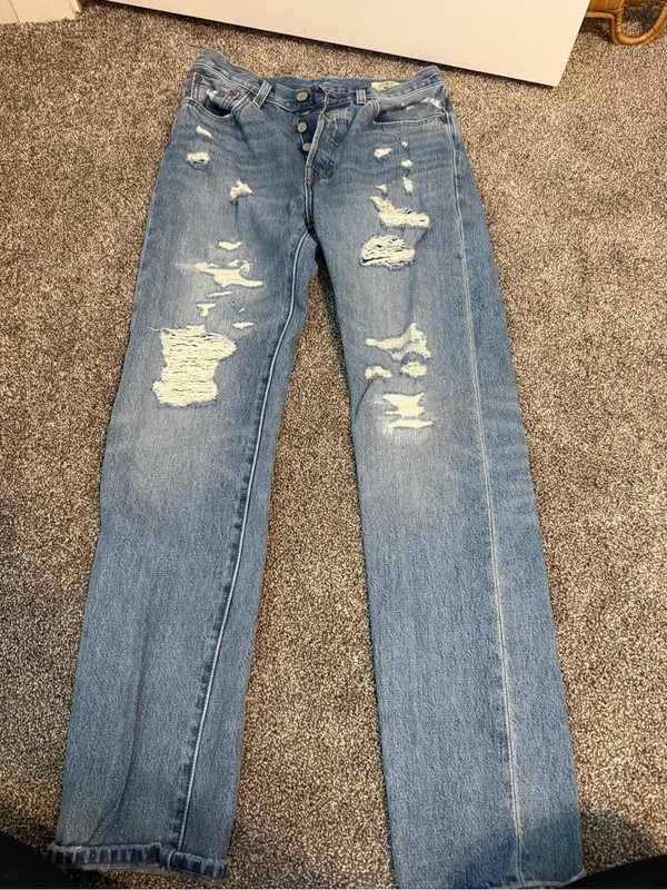 Levi’s 501 curve Anniversary Edition Light Blue Denim Jeans