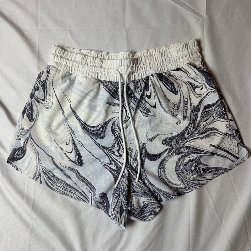 Athleta All Activity Shorts White Wave Pattern Lightweight Women’s Medium NICE