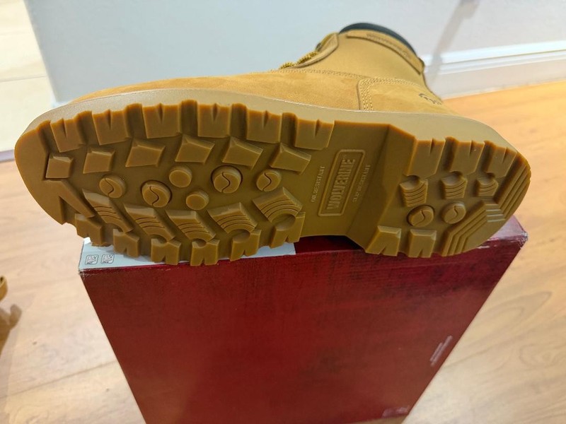 wolverine work boots size 11EW gallery
