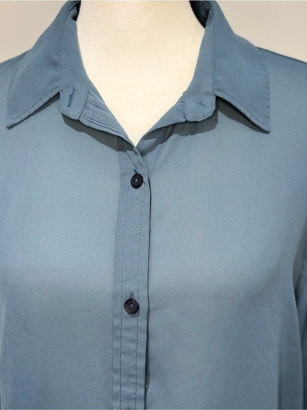 Abercrombie & Fitch Blue Sheer Button Down Blouse Long Sleeve Size Medium gallery