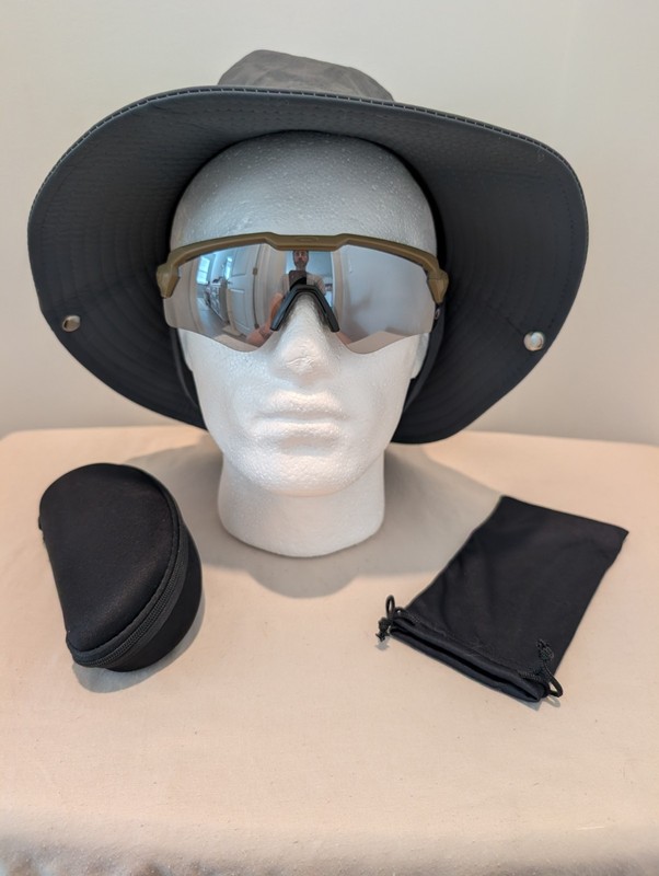Oakley SI Ballistic M Frame Alpha sunglasses in Terrain Tan