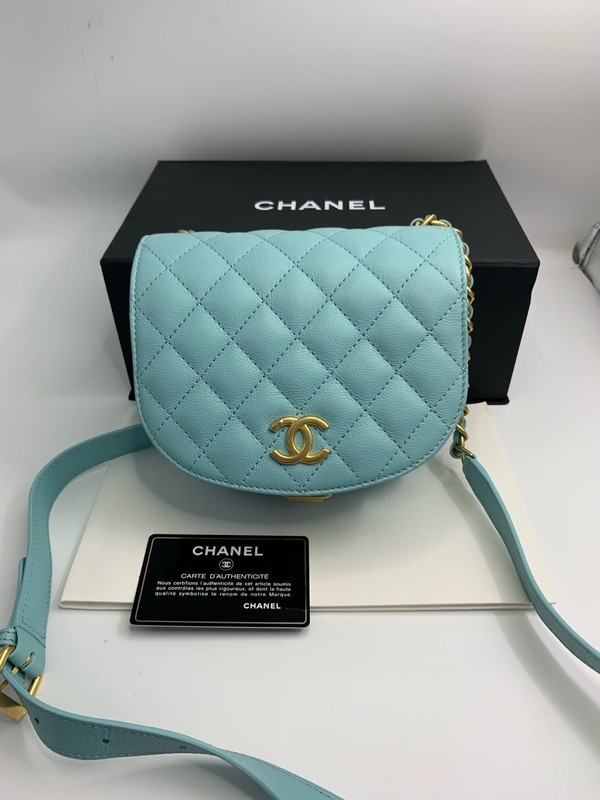 Chanel Tiffany Blue Lychee Pattern Leather Saddle Bag 98 New Size: 16 × 15