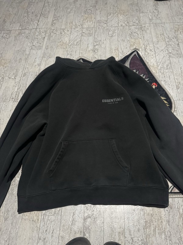Essentials Fear of God Essentials Black Logo Pullover Hoodie Men’s XL Pockets