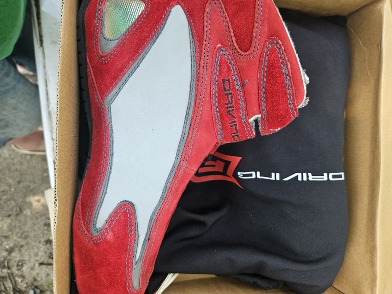 NO Fear Driving Force Draft II Auto Racing Shoes Mens Size 9.5 US, Red Suede gallery