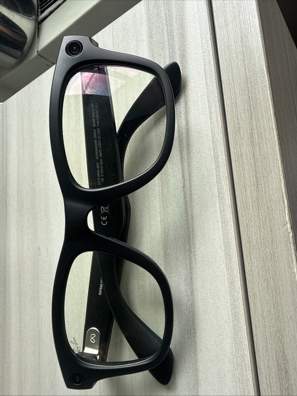 Ray-Ban Meta Wayfarer – Gen 2 – Matte Black Frame – Clear Lenses