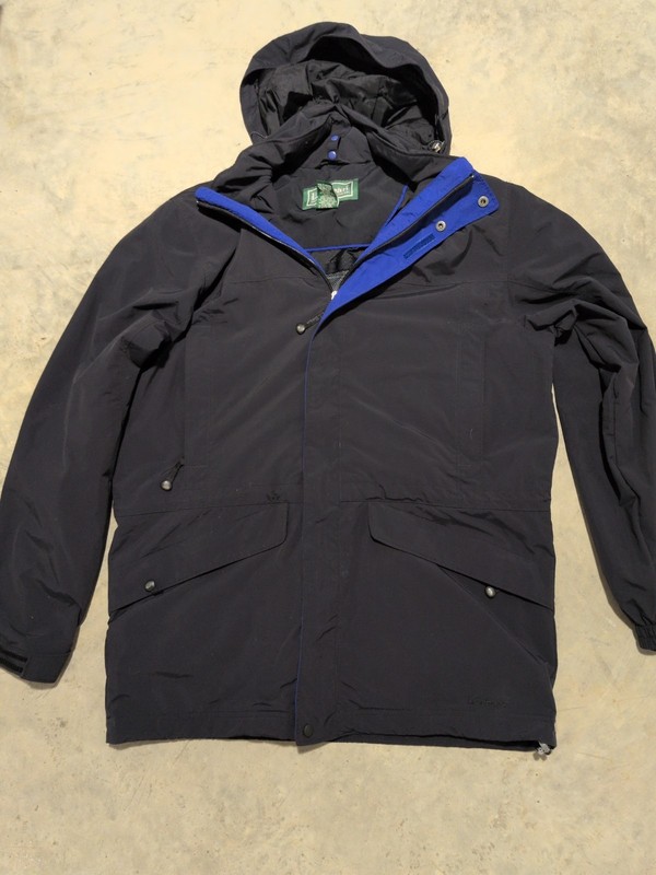 LL Bean Men's Black Jacket Windbreaker med Nylon Hood which Fits Into A Collar gallery